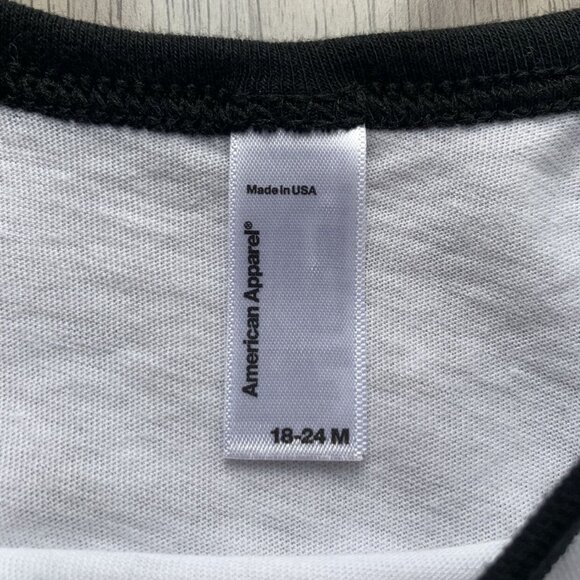 Small Shop Heart Raglan - Picture 5 of 9